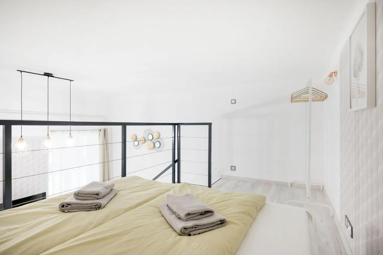 Mirror Apartments Budapešť Maďarsko