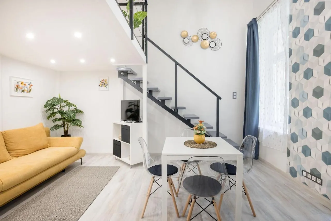 Mirror Apartments Budapešť Maďarsko