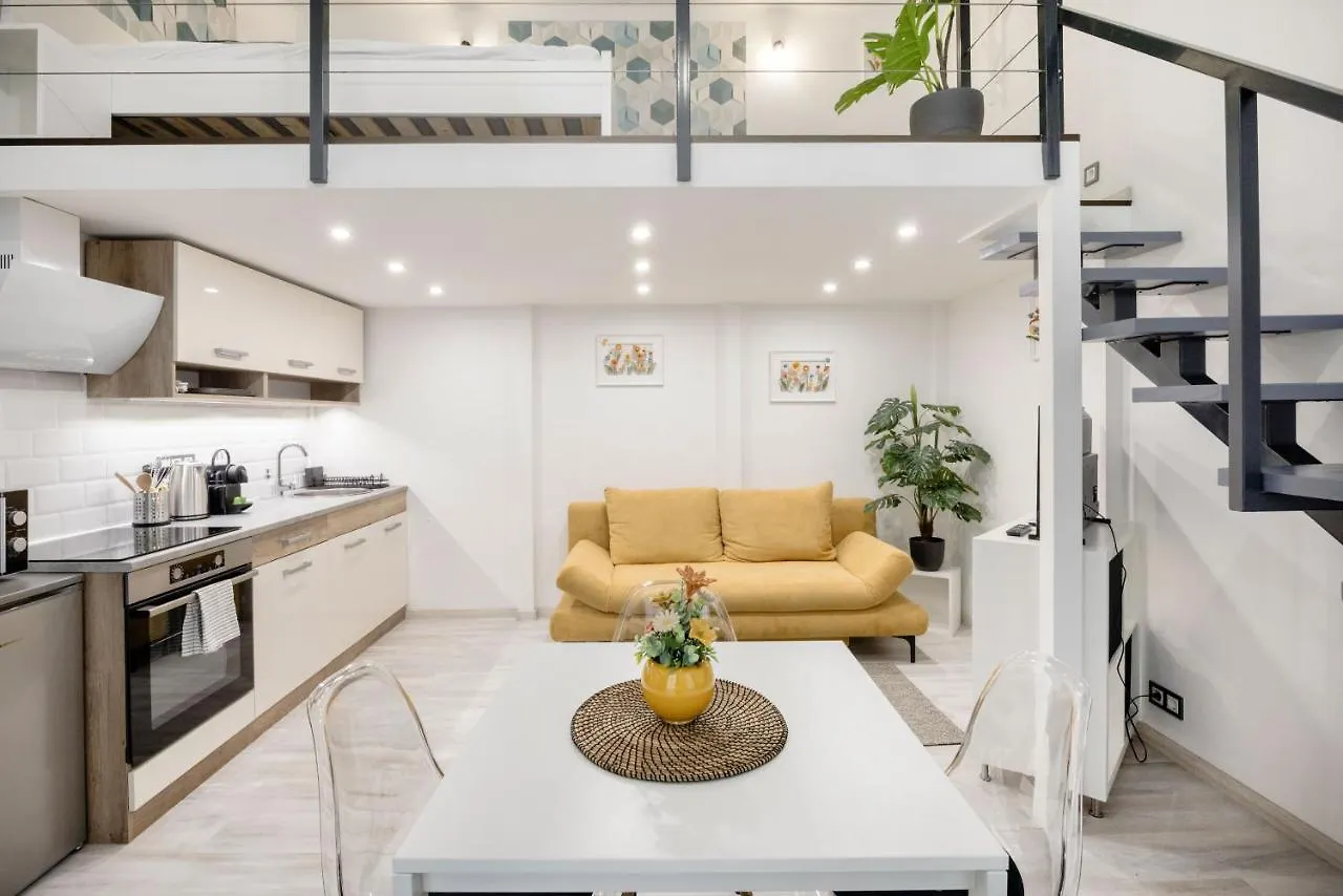 Mirror Apartments Budapešť Maďarsko